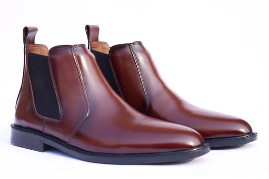 Premium Leather Chelsea Boots – Men’s Classic Slip-On